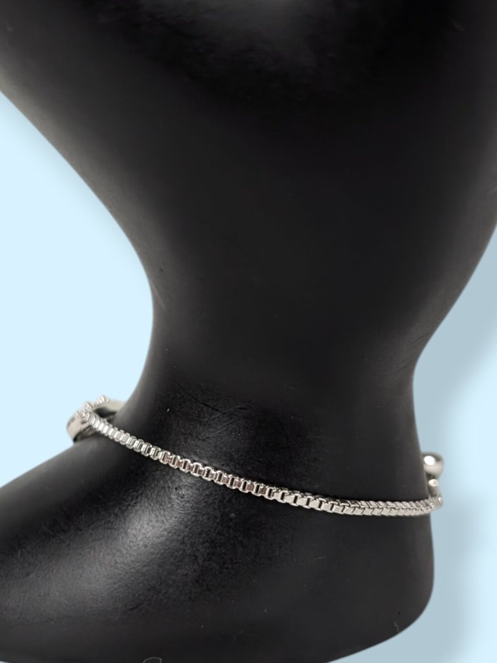 White Rhinestone Eye Bracelet - Picture 4 of 7